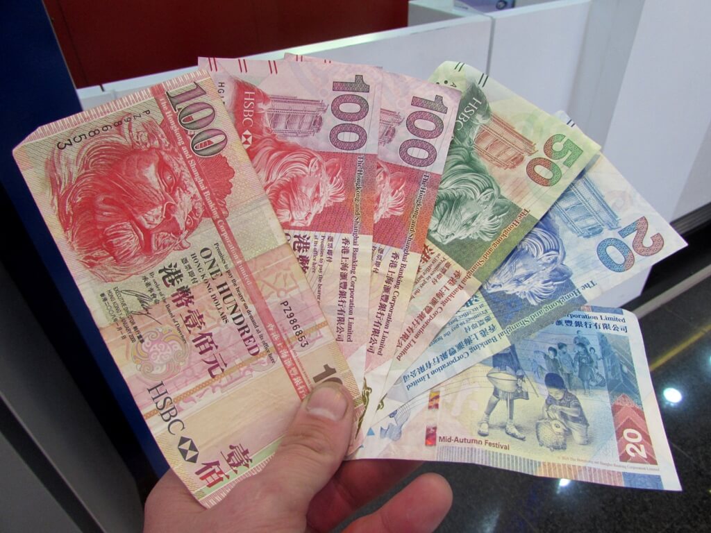 Курс hkd к рублю. Гонконгский доллар. Деньги Гонконга. Гонконгский доллар валюта. Гонконгские купюры.